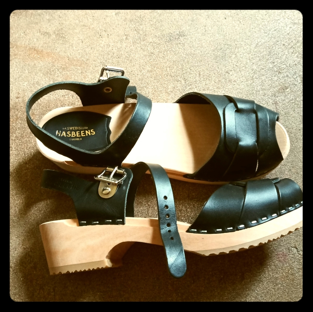 Clogs